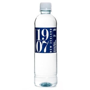 1907 NEW ZEALAND WATER: New Zealand Artesian Water Alkaline, 16.9 fl oz