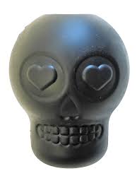 MUTTS KICK BUTT: Magnum Sugar Black Skull Ultra-Durable Chew Dog Toy & Treat Dispenser, 1 ea